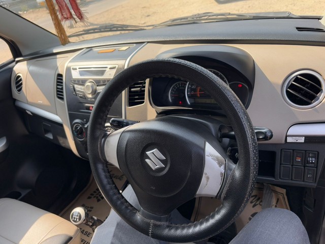 Second-hand 2015 Maruti Suzuki Wagon R VXI BS IV for sale in Lucknow-10