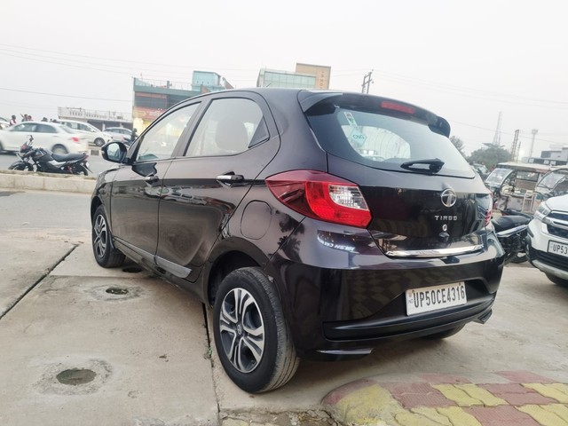 Second-hand 2022 Tata Tiago XZ Plus CNG BSVI for sale in Gorakhpur-7