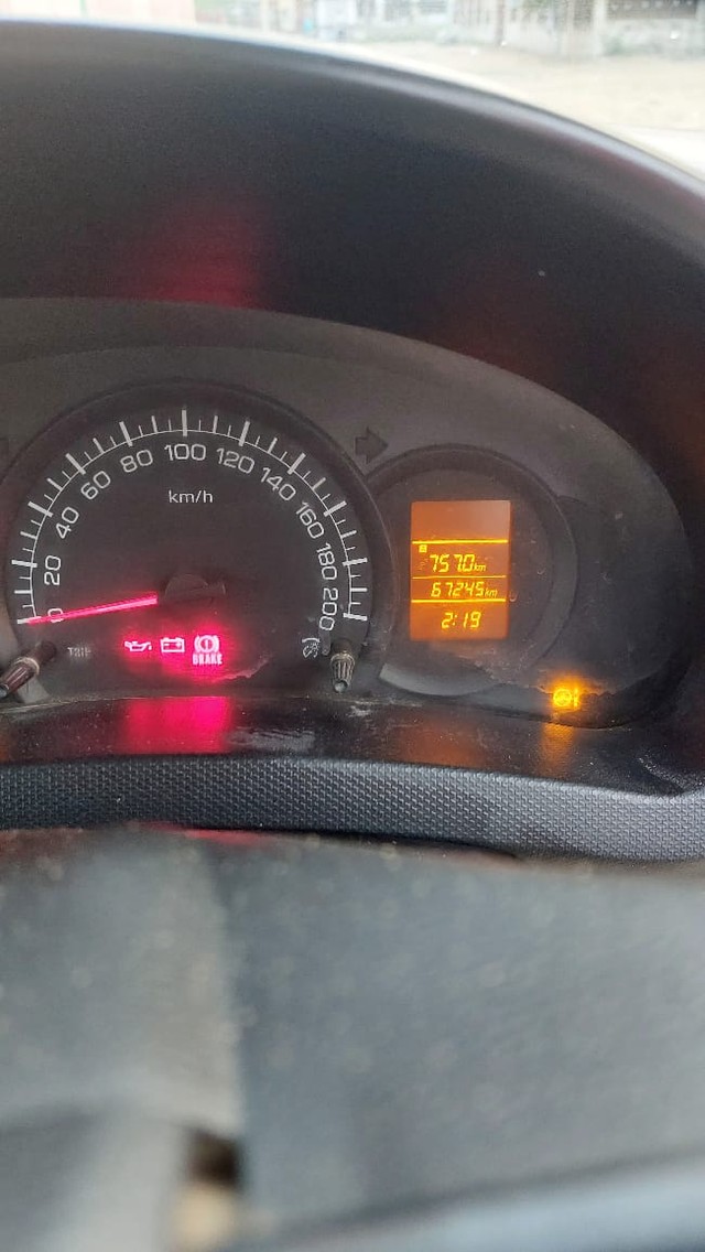 Second-hand 2014 Maruti Suzuki Swift Dzire LDI for sale in Lucknow-6