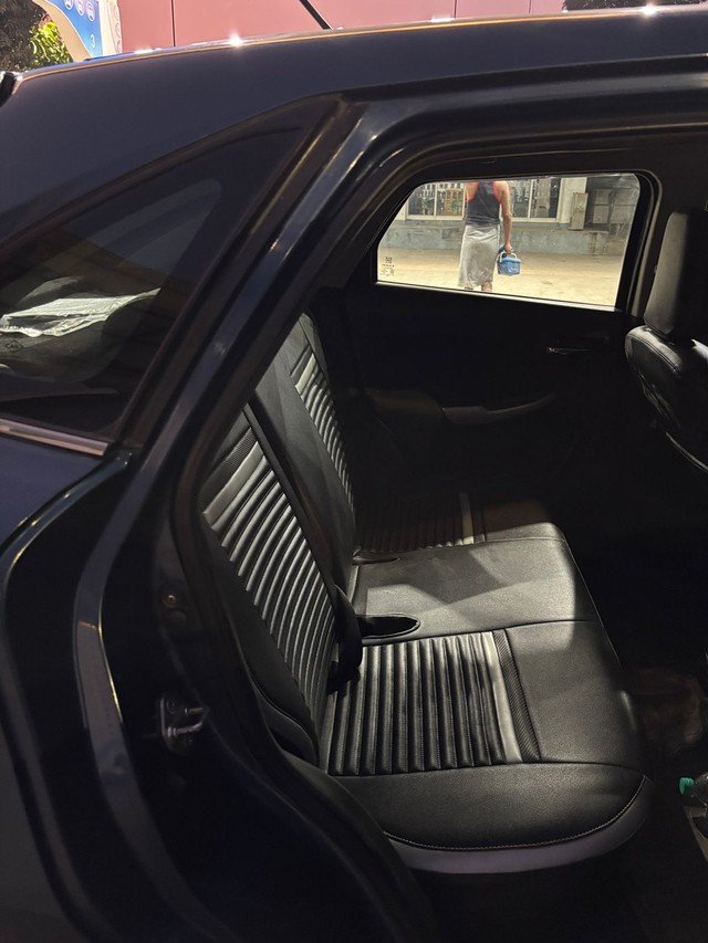 Second-hand 2016 Maruti Suzuki Baleno 1.2 Alpha for sale in Lucknow-10