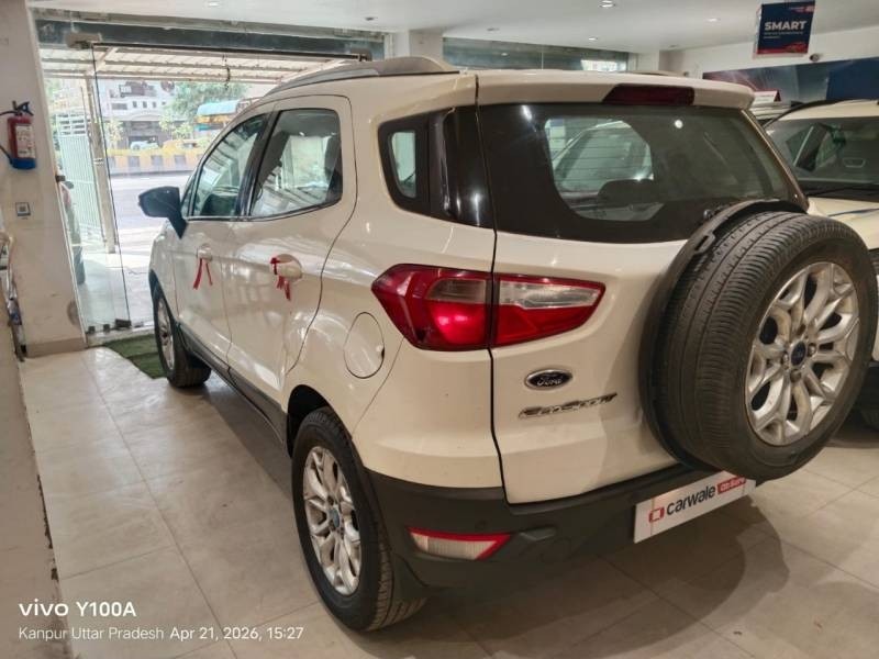Buy Used Ford Ecosport 1.5 TDCi Titanium BSIV of 2015 model @ 3,50,000 ...