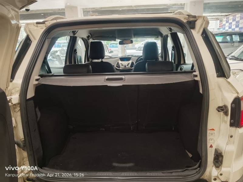 Buy Used Ford Ecosport 1.5 TDCi Titanium BSIV of 2015 model @ 3,50,000 ...