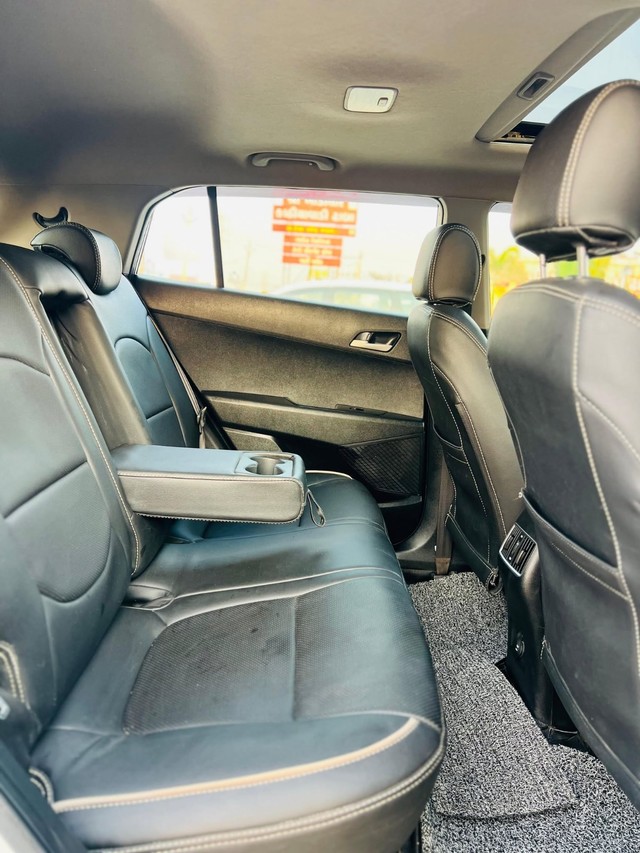 Second-hand 2019 Hyundai Creta 1.6 VTVT SX Plus for sale in Surat-3