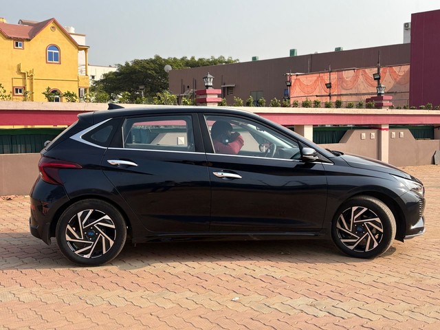 Second-hand 2024 Hyundai i20 Asta for sale in Bhubaneswar-1