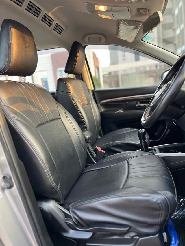 Maruti Suzuki XL6 Zeta Second-hand 2022 Maruti Suzuki XL6 Zeta for sale in Surat-6