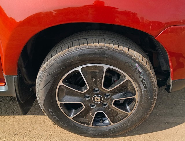 Second-hand 2016 Renault Duster 110PS Diesel RxL for sale in Nashik-7