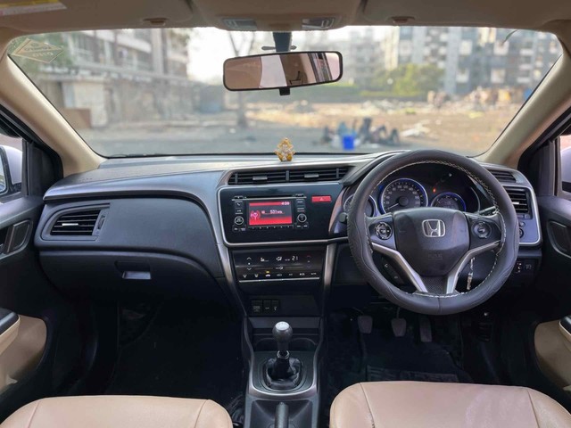 Second-hand 2014 Honda City i DTEC V for sale in Surat-6