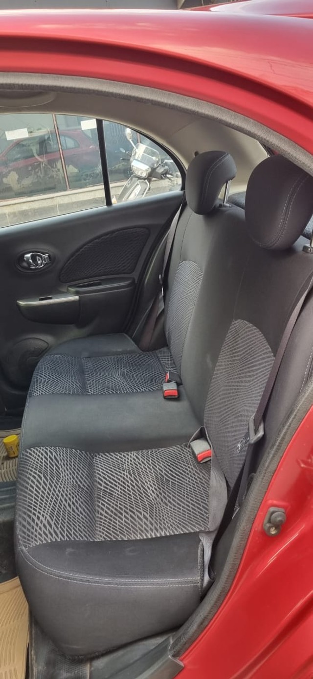 Second-hand 2017 Nissan Micra XV CVT for sale in Vijayawada-6