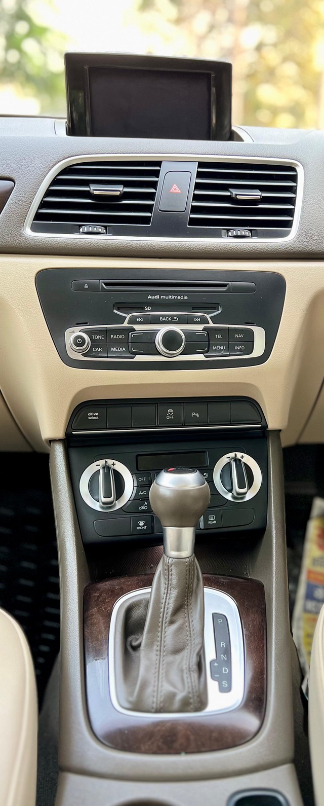 Second-hand 2014 Audi Q3 S Edition for sale in Yamuna Nagar-17