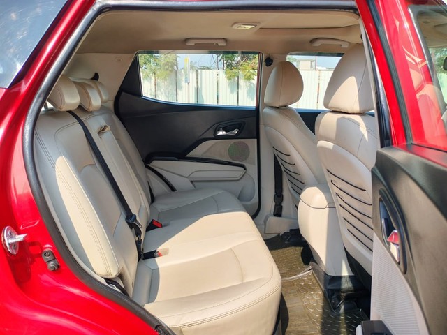 Second-hand 2020 Mahindra XUV300 W8 Option Diesel BSVI for sale in Nashik-12