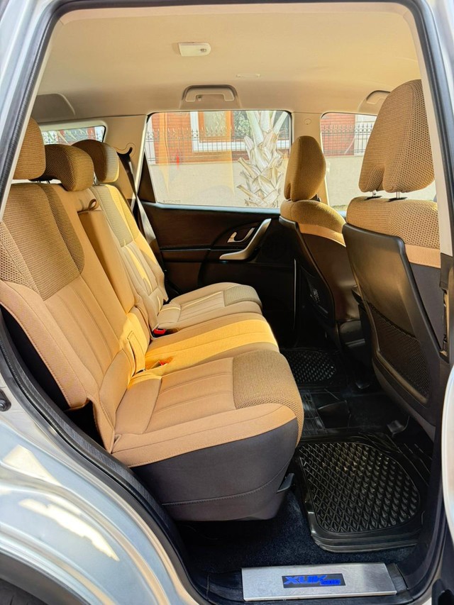 Second-hand 2019 Mahindra XUV500 W7 BSIV for sale in Yamuna Nagar-12