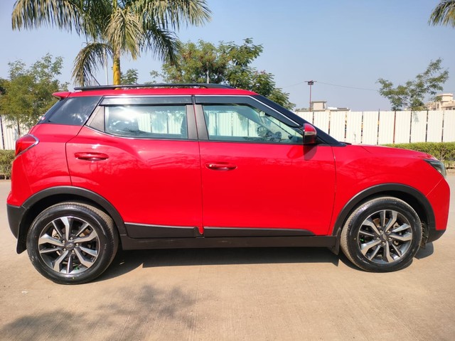 Second-hand 2020 Mahindra XUV300 W8 Option Diesel BSVI for sale in Nashik-1