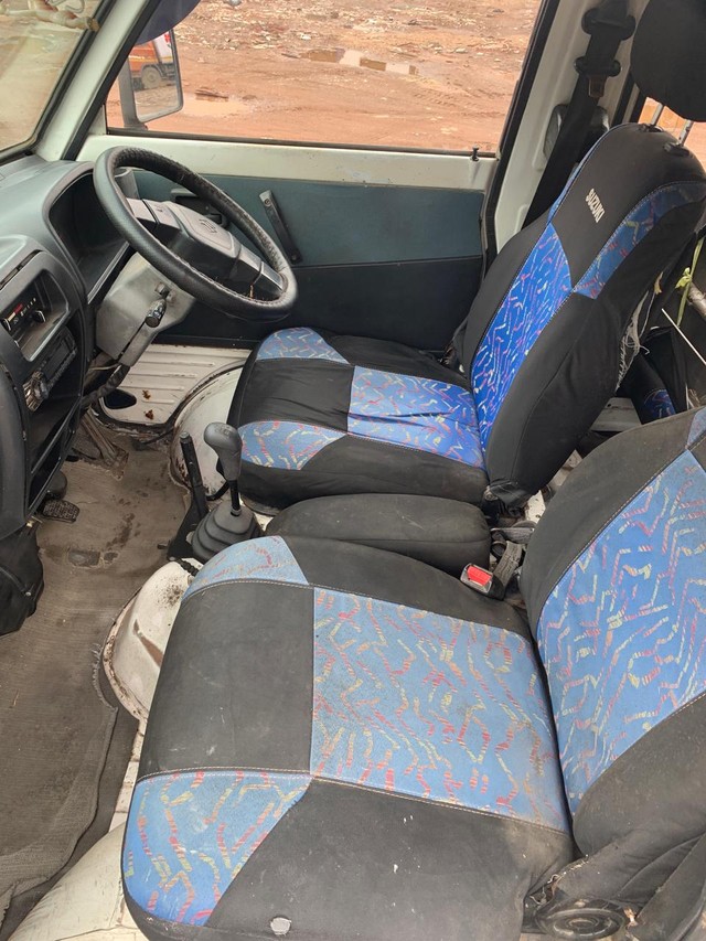 Second-hand 2013 Maruti Suzuki Omni CNG for sale in Surat-8