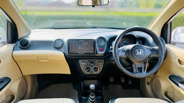 Second-hand 2015 Honda Amaze EX i-Vtech for sale in Surat-5