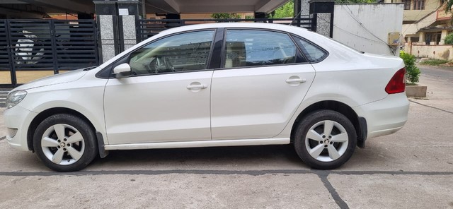 Second-hand 2016 Skoda Rapid 1.5 TDI AT Style Plus for sale in Vijayawada-1