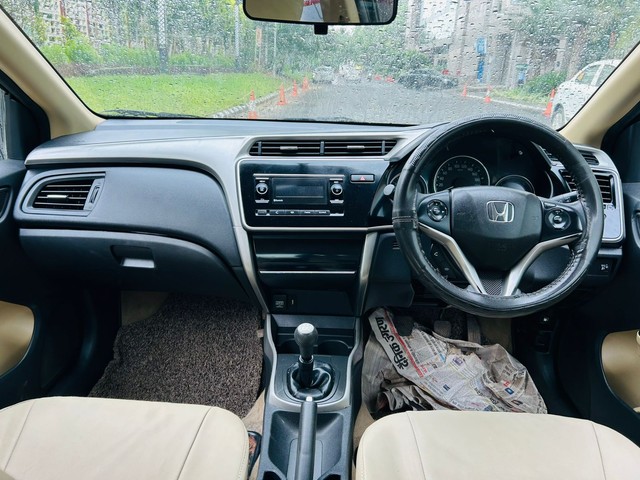 Second-hand 2016 Honda City i VTEC SV for sale in New Delhi-10