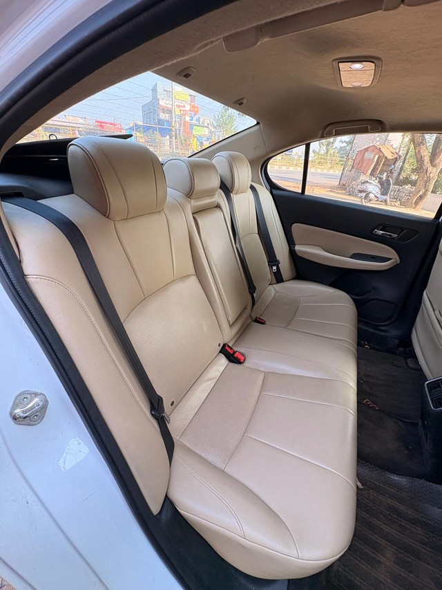 Second-hand 2023 Honda City ZX MT for sale in Bhubaneswar-5