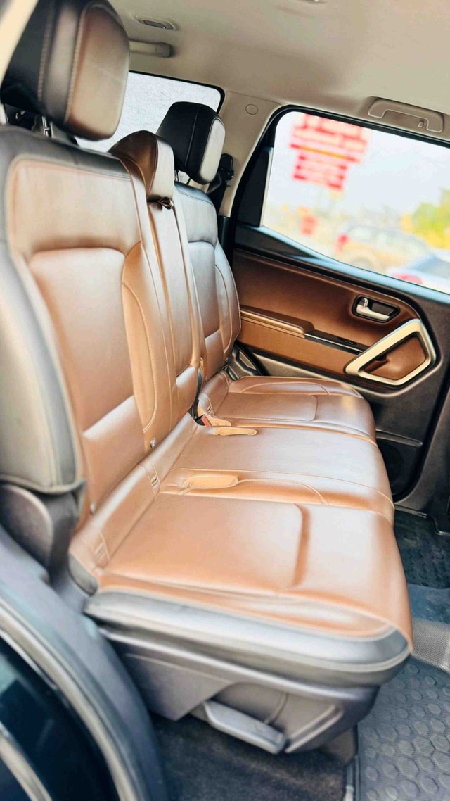 Second-hand 2023 Mahindra Scorpio N Z8 Diesel for sale in Surat-4