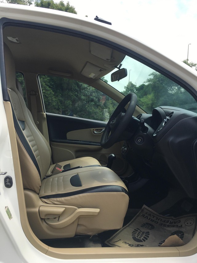 Second-hand 2015 Honda Brio VX AT for sale in New Delhi-21