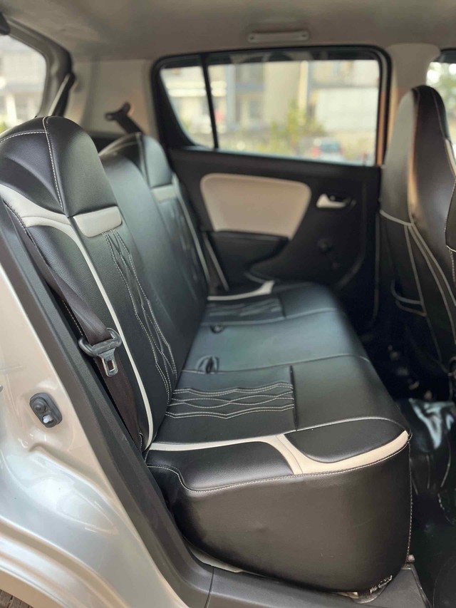 Second-hand 2023 Maruti Suzuki Alto K10 LXI for sale in Surat-5