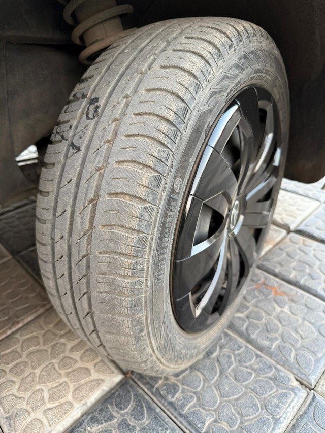 Second-hand 2018 Mahindra e2o Plus P4 for sale in Nashik-7