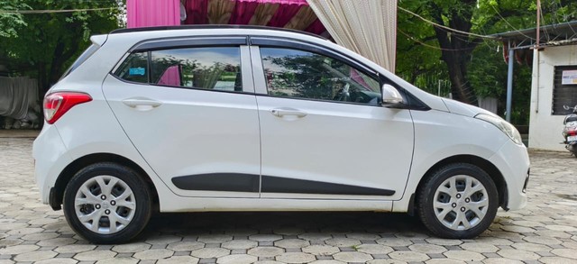 Second-hand 2016 Hyundai Grand i10 Sportz for sale in Nashik-1