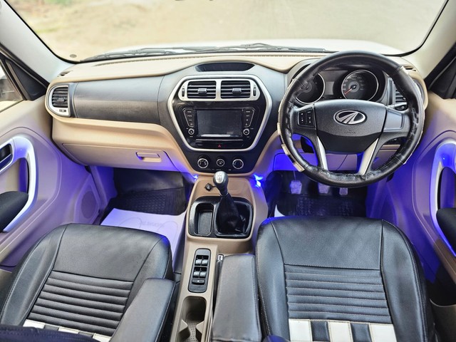 Mahindra TUV 300 T10 Second-hand 2018 Mahindra TUV 300 T10 for sale in Nashik-12