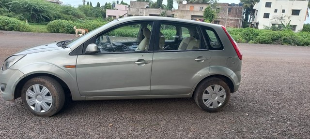 Second-hand 2011 Ford Figo Diesel ZXI for sale in Miraj-2