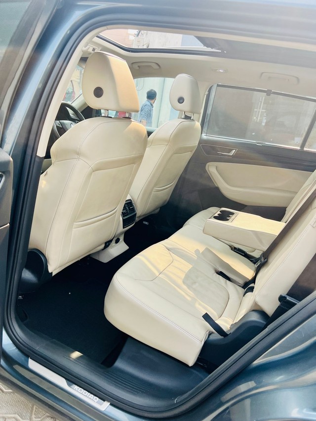 Second-hand 2019 Skoda Kodiaq 2.0 TDI Laurin Klement for sale in Faridabad-13