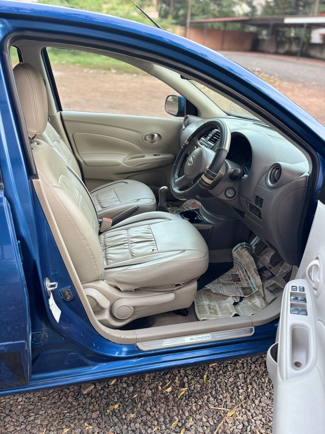 Second-hand 2011 Nissan Sunny XL for sale in Miraj-6