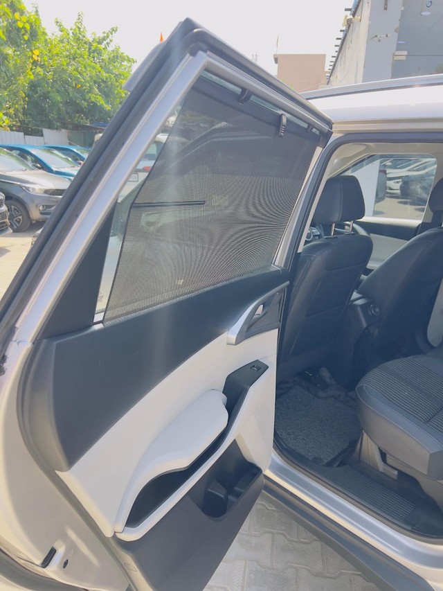 Second-hand 2022 Kia Carens Premium BSVI for sale in Faridabad-13