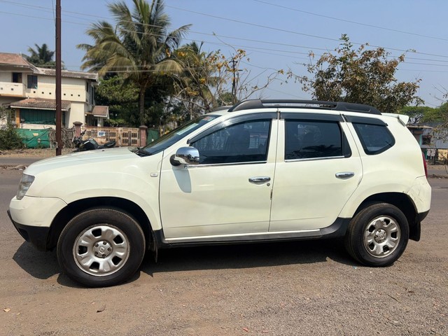 Second-hand 2014 Renault Duster RXL AWD for sale in Miraj-4