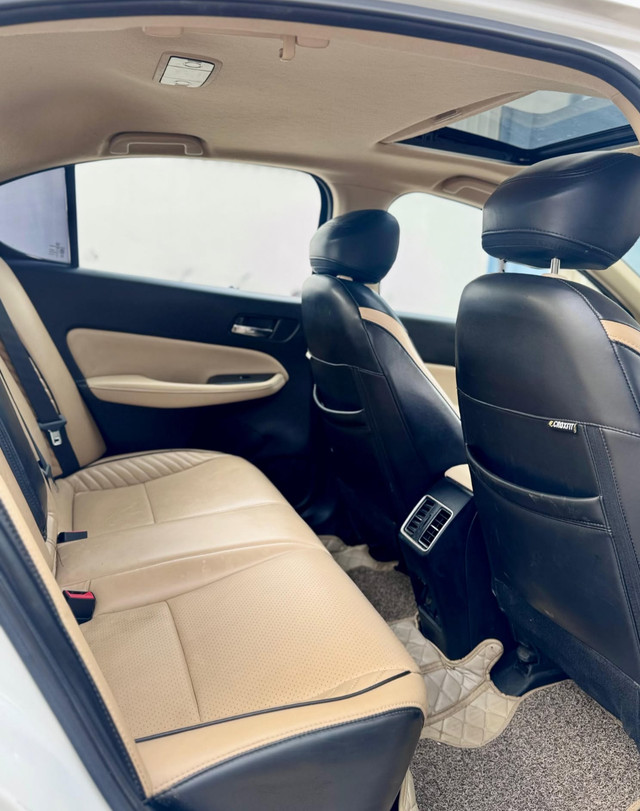 Second-hand 2023 Honda City ZX CVT for sale in Jaipur-5