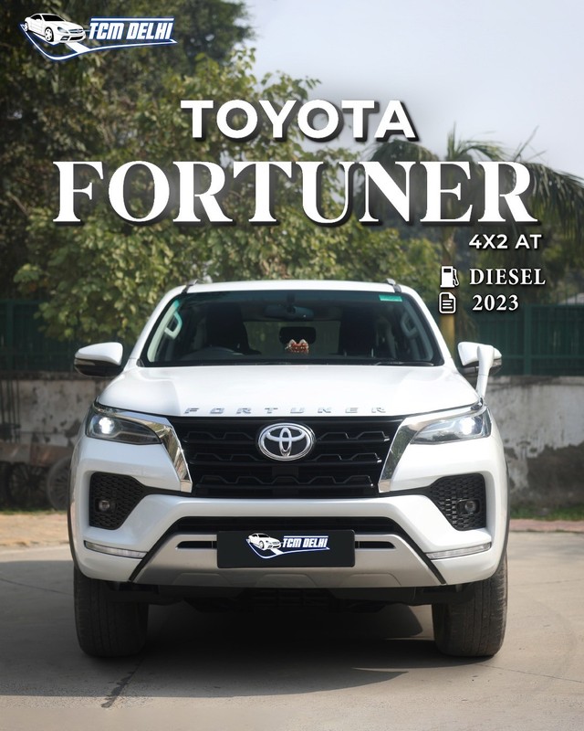 Second-hand 2023 Toyota Fortuner 4X2 Diesel AT for sale in New Delhi-1