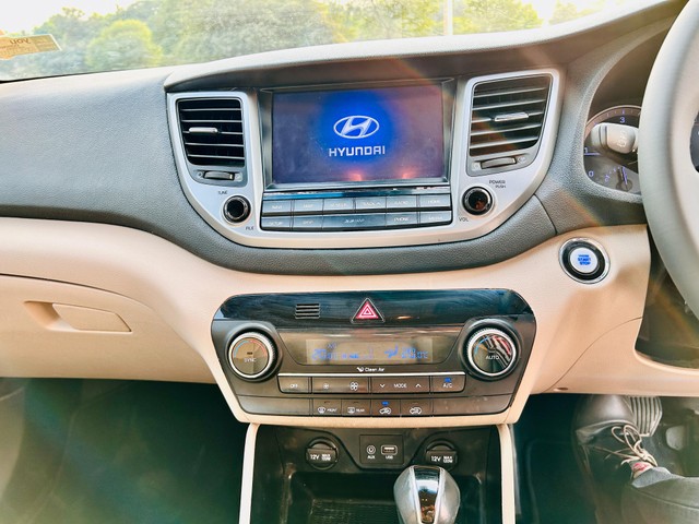 Second-hand 2017 Hyundai Tucson 2.0 e-VGT 2WD MT for sale in Faridabad-12