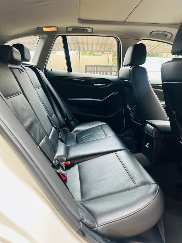 Second-hand 2011 BMW X1 sDrive20d for sale in Sabarkantha-5