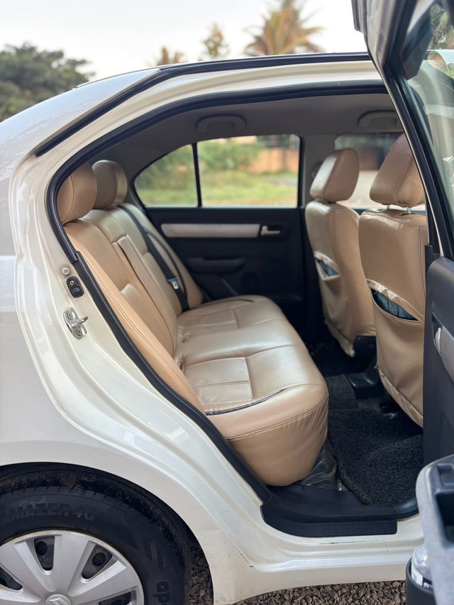 Second-hand 2011 Maruti Suzuki Swift Dzire Vdi BSIV for sale in Miraj-5