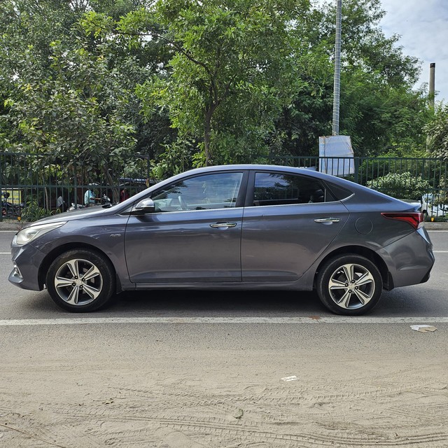 Second-hand 2019 Hyundai Verna VTVT 1.6 AT SX Option for sale in Gurgaon-2