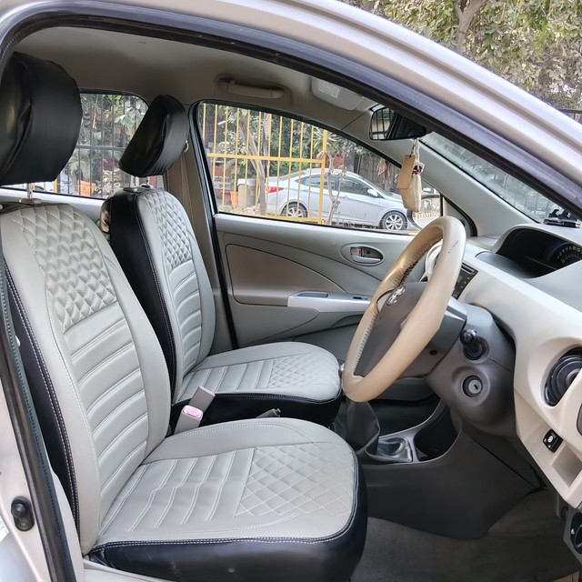 Second-hand 2014 Toyota Etios Liva G for sale in Gurgaon-6