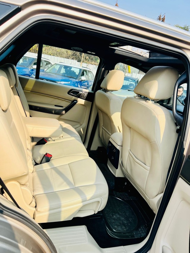 Second-hand 2019 Ford Endeavour Titanium Plus 4X2 for sale in Faridabad-7