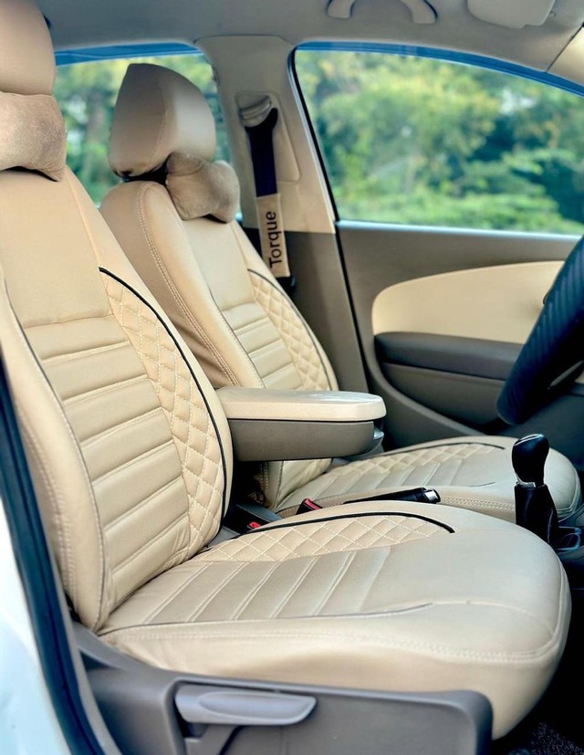 Second-hand 2014 Skoda Rapid 1.6 TDI Elegance for sale in Surat-9