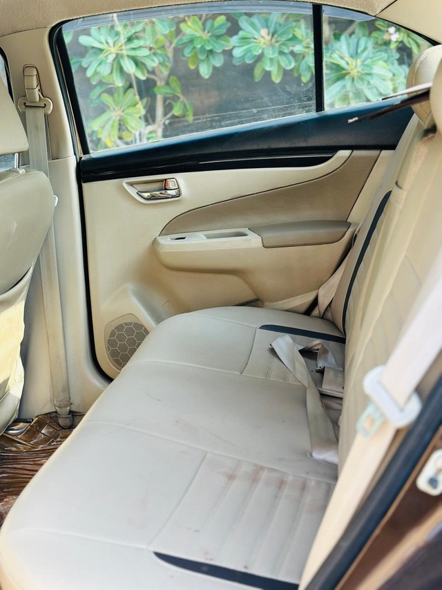 Second-hand 2014 Maruti Ciaz VDi Plus for sale in Jaipur-4