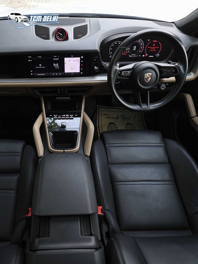 Second-hand 2023 Porsche Cayenne Coupe V6 BSVI for sale in New Delhi-3