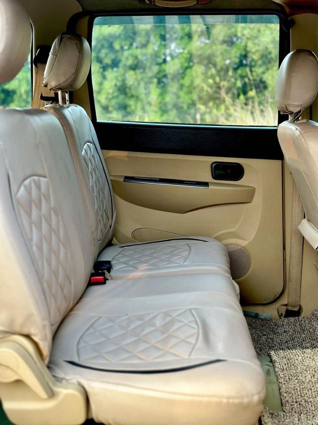 Second-hand 2013 Chevrolet Enjoy Petrol LS 7 Seater for sale in Surat-5