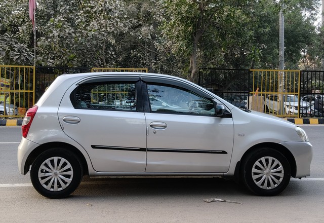 Second-hand 2014 Toyota Etios Liva G for sale in Gurgaon-1