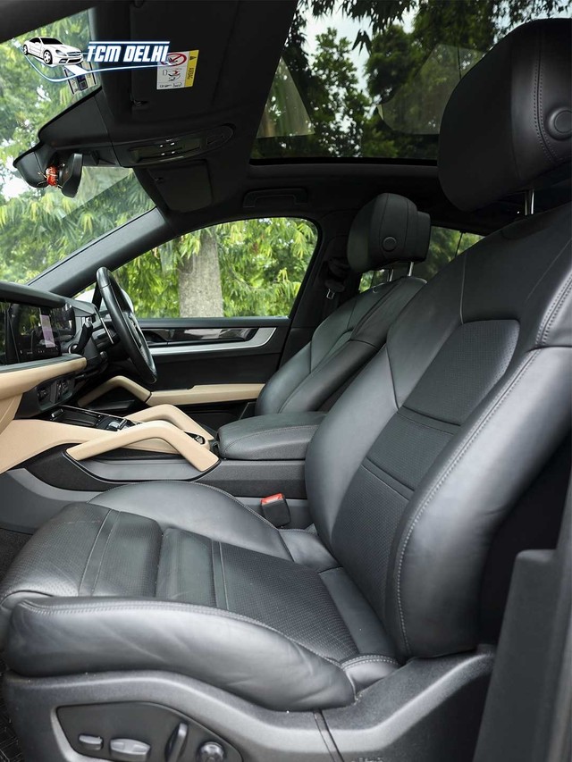 Second-hand 2023 Porsche Cayenne Coupe V6 BSVI for sale in New Delhi-6