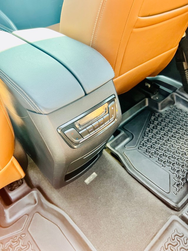 Second-hand 2020 MG Gloster Savvy 6-Str for sale in Faridabad-20