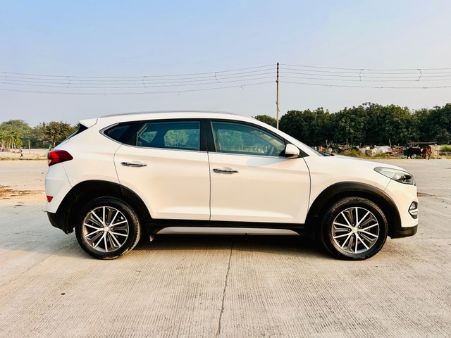 Second-hand 2017 Hyundai Tucson 2.0 e-VGT 2WD MT for sale in Faridabad-1