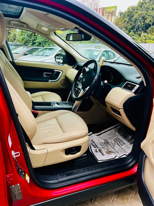 Second-hand 2019 Land Rover Discovery HSE 3.0 TD6 for sale in Faridabad-16