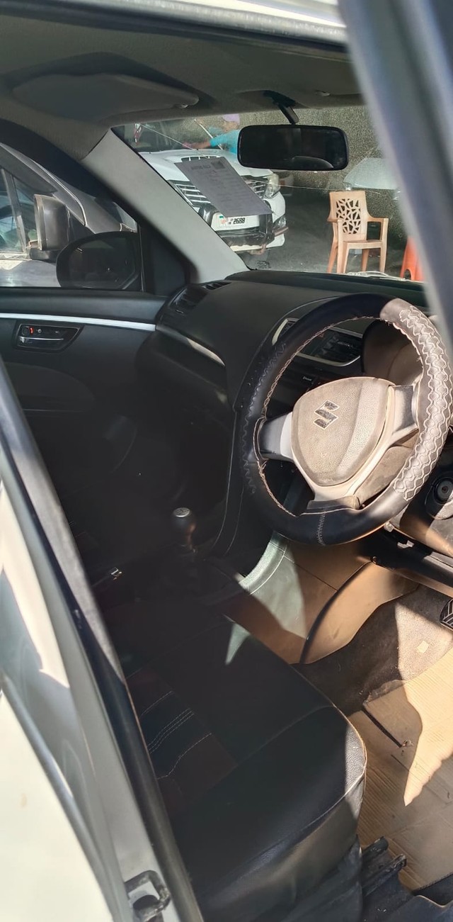 Second-hand 2015 Maruti Suzuki Swift VDI BSIV for sale in Indore-2